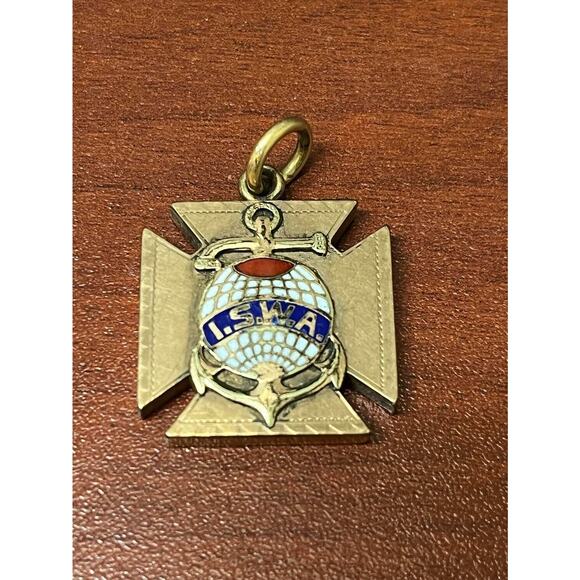 Antique Pendant I.S.W.A. with Globe and Anchor Enameled Gold Filled - Picture 1 of 2